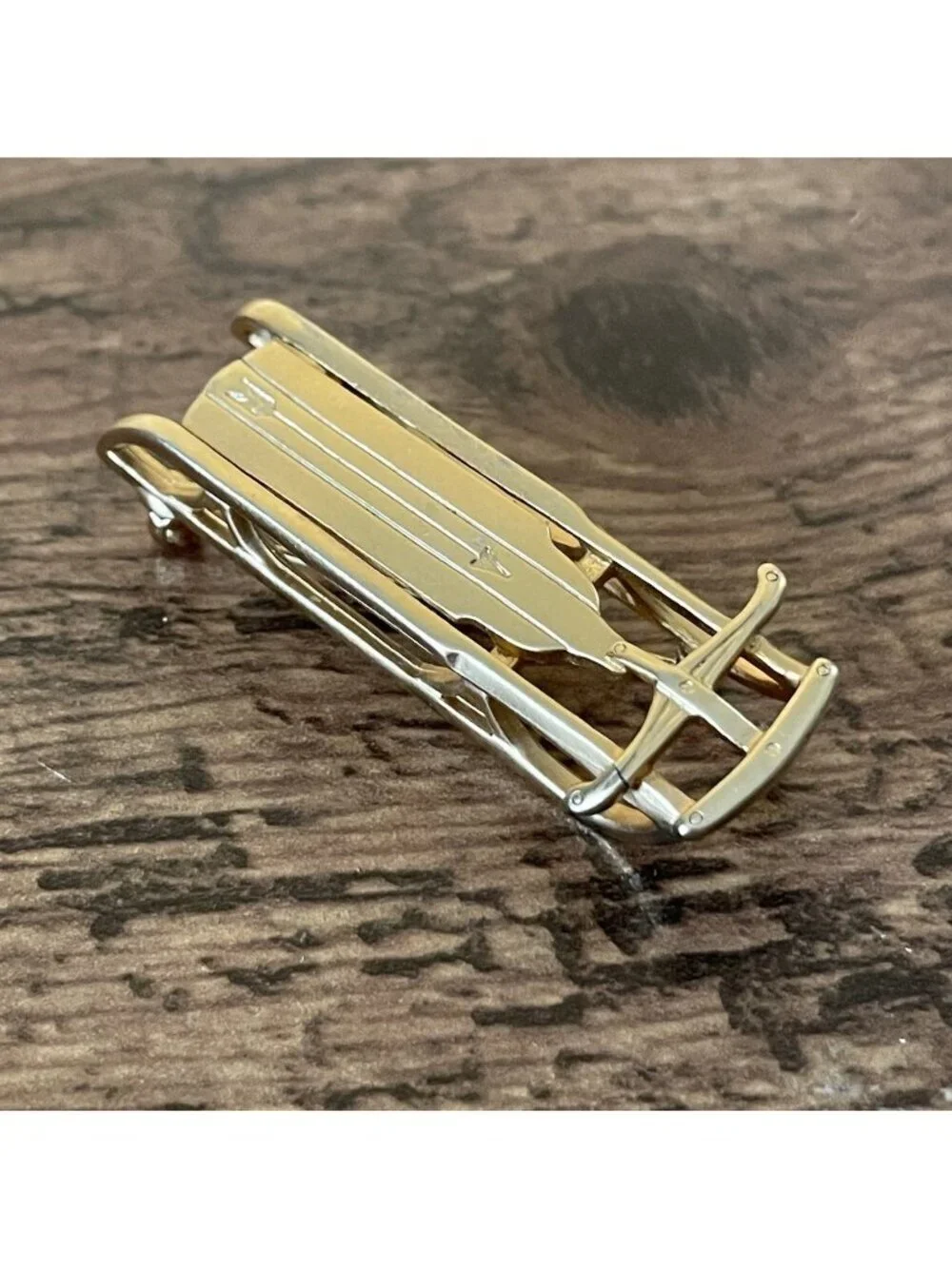 Vintage Winter Sled Brooch Gold Tone Novelty 2